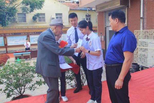 开学典礼 (5)