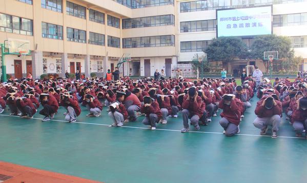 5学习逃生技巧