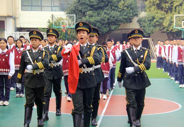 升旗仪式 (2)