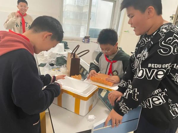 社团展风采 (9)