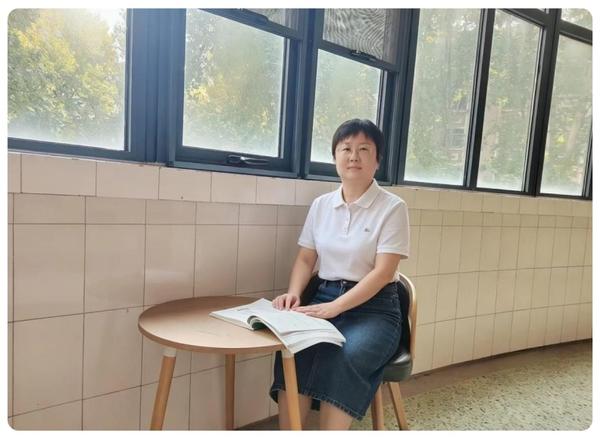 程琳老师 程琳老师